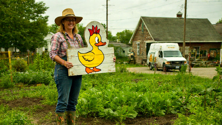 Vermilion's Daisy Duck Revival Sets National Standard for American Culture